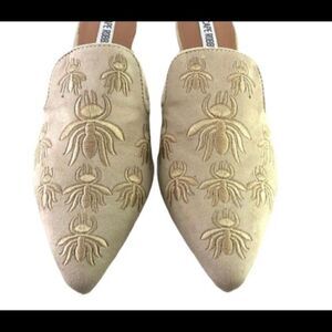 #173 CAPE ROBIN suede bee mules